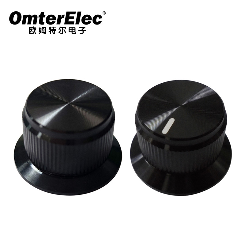 Knurled aluminium knob with skirted